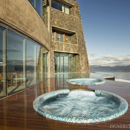 Arakur Ushuaia Resort & Spa Exteriér fotografie The hot tubs at the hotel