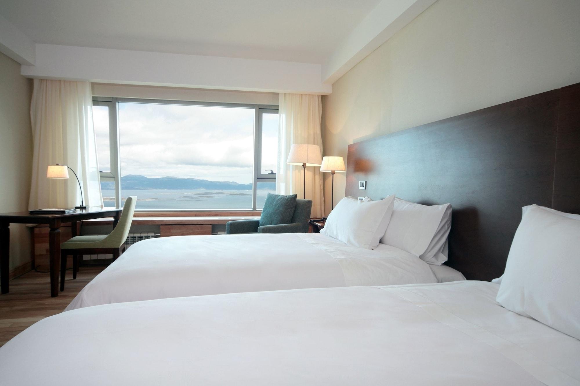Arakur Ushuaia Resort & Spa Exteriér fotografie A room at the hotel
