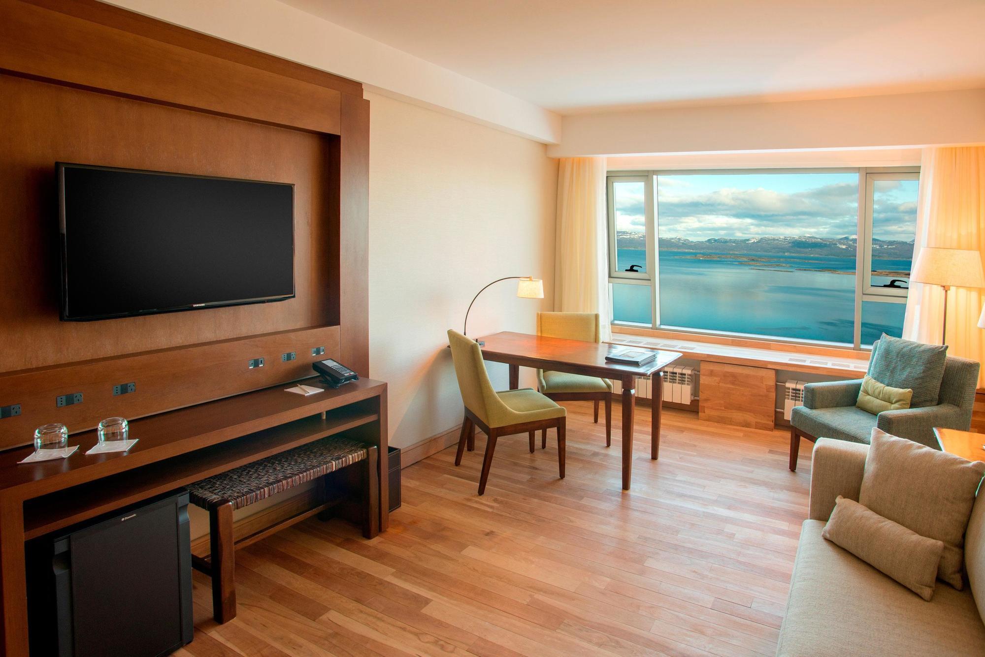 Arakur Ushuaia Resort & Spa Exteriér fotografie A room at the hotel