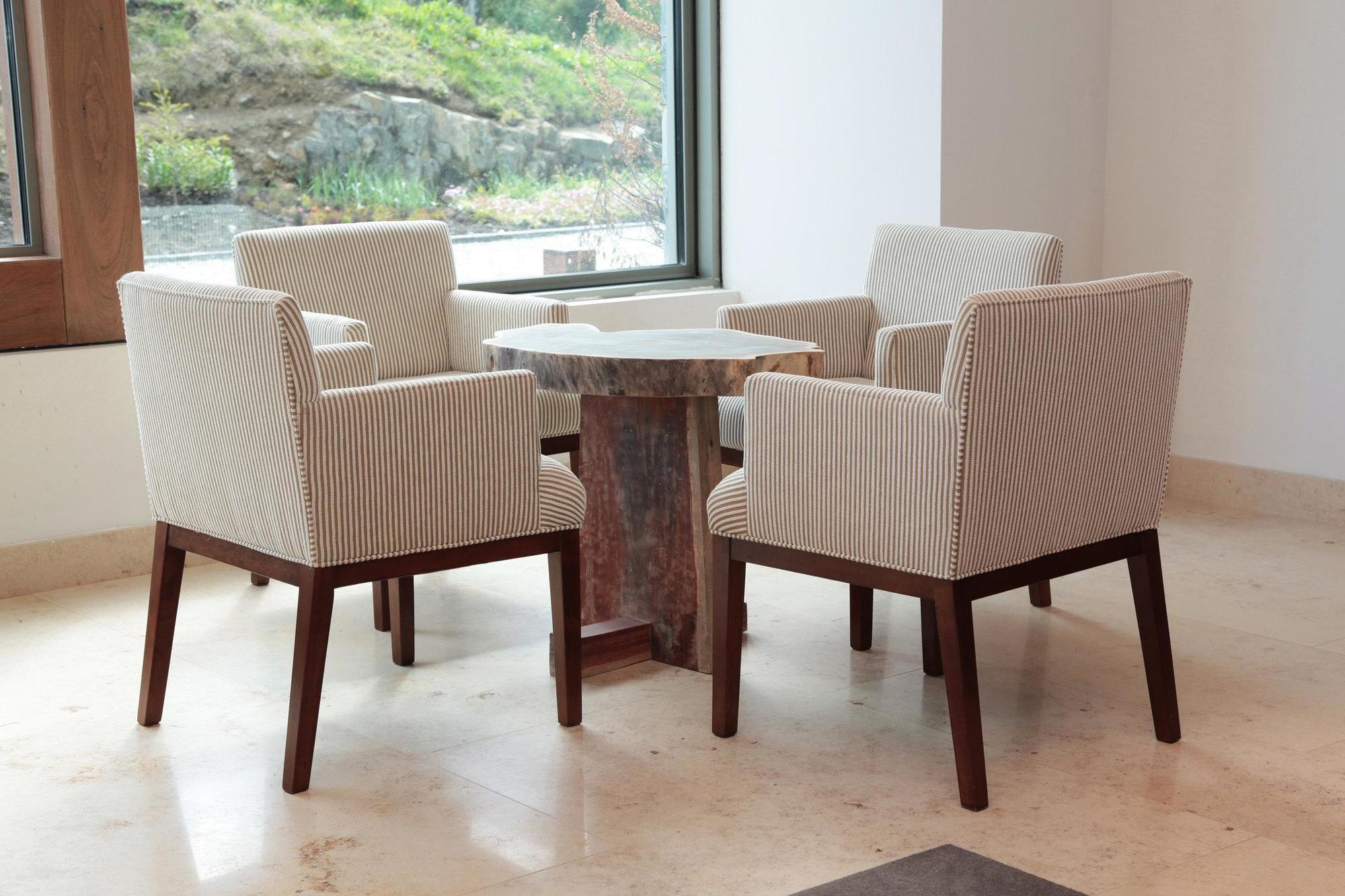 Arakur Ushuaia Resort & Spa Exteriér fotografie Armchairs